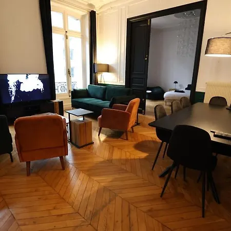 Dolce Dimora - Champs Elysees Apartment *