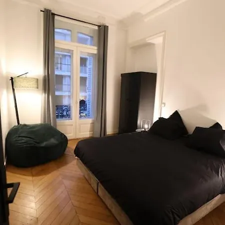 Dolce Dimora - Champs Elysees Apartman